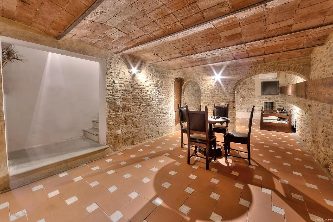 Piazza Del Carmine, Flo Apartments Florence